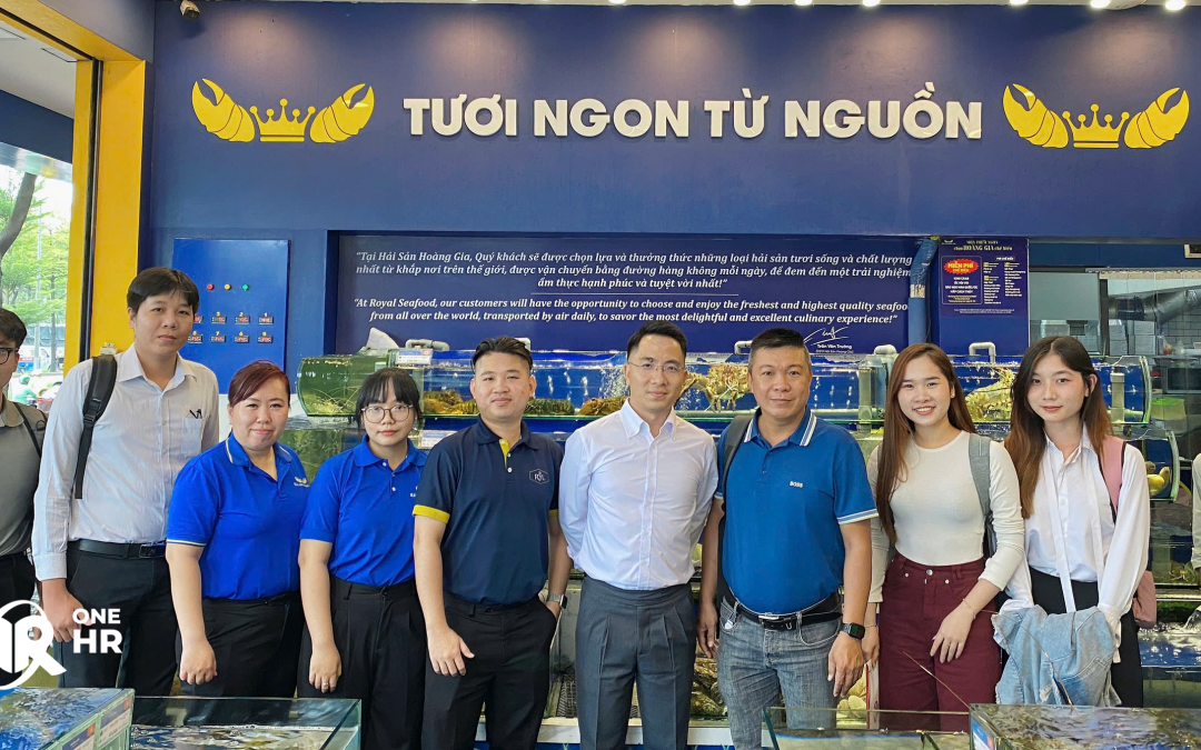 Hải Sản Hoàng Gia Kick-off triển khai phần mềm ezHR 